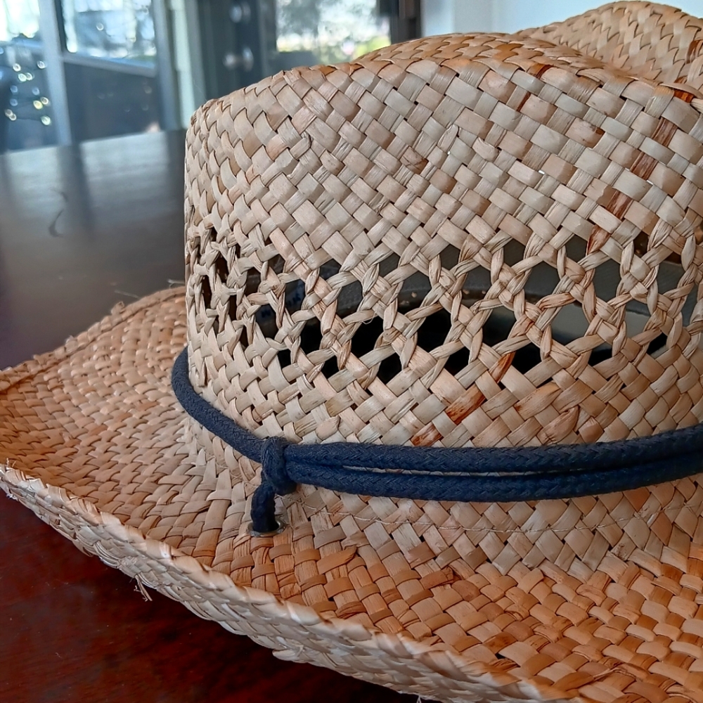 Field and Stream Straw Hat OS